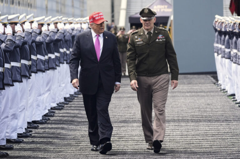 Tramp priznao: Nikada nismo vidjeli ništa slično FOTO