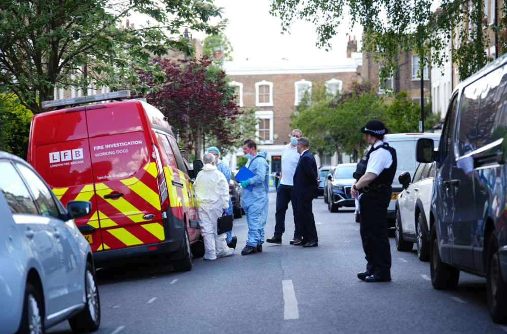 Uhapšen muškarac; Sumnja se da je podmetnuo požar na nekretninama birtanskog premijera