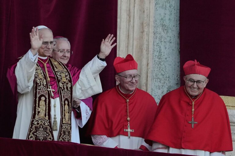 Na balkonu bazilike s novim papom i Banjalučanin