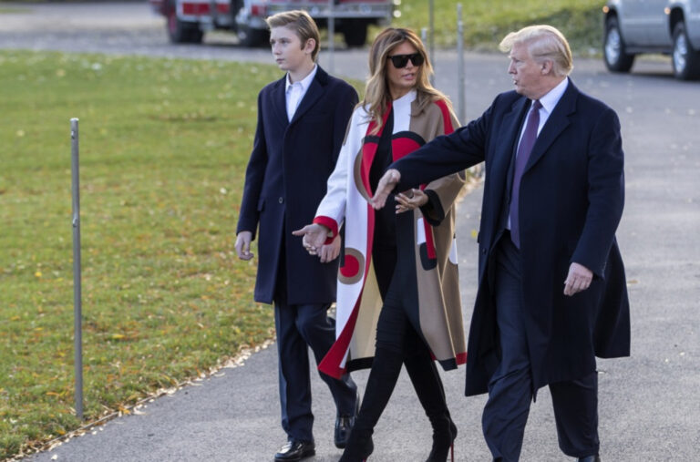 Baron kriv za Trampov rat sa Harvardom: Oglasila se i Melanija