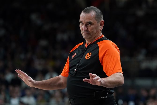 Najpriznatiji srpski sudija djeliće pravdu na Fajnal foru: Evo koga je Evroliga delegirala za Abu Dabi