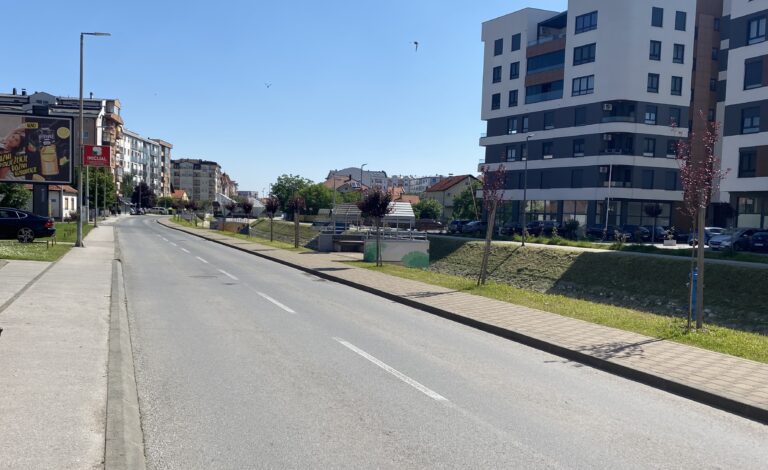 Propast!!: Srpska za deceniju ostala bez 600 odjeljenja osnovaca i izgubila grad veličine Bijeljine