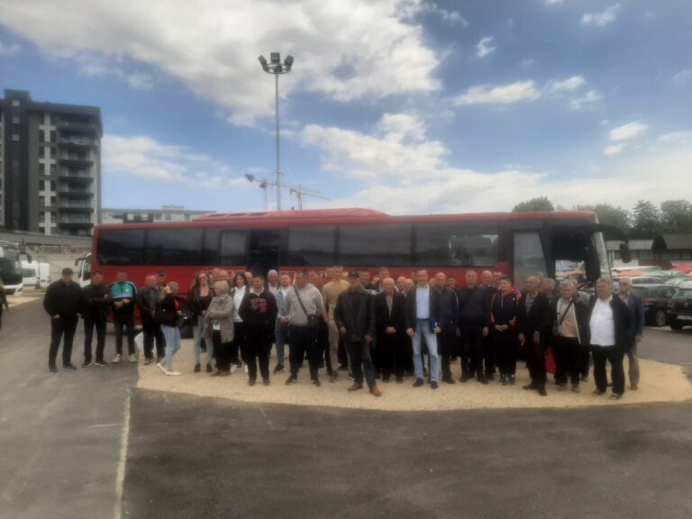 Opština Ugljevik odvela 55  poljoprivrednika na 92. Međunarodni sajam poljoprivrede u Novi Sad: Važno unapređenje poljoprivrede