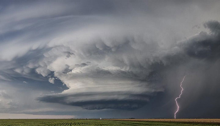 U Srbiju stiže superćelijska oluja
