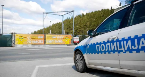 Policajci MUP-a Srpske pred školom: Na tabli napisano „Pobiću čitavu prvu smjenu“