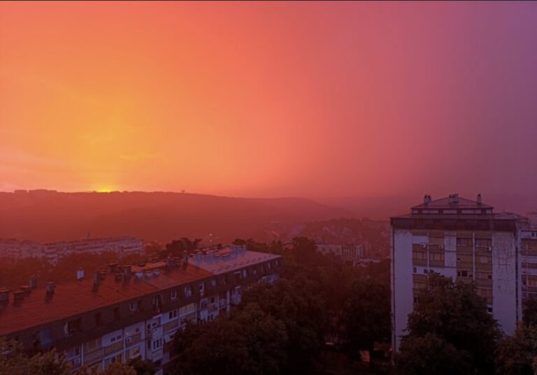 Ovako nešto se rijetko viđa: Neobična pojava na nebu iznad Beograda FOTO