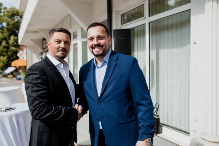 Republička stranka Srpske otvorila kancelariju u Loparama, Milanko Tošić na čelu odbora