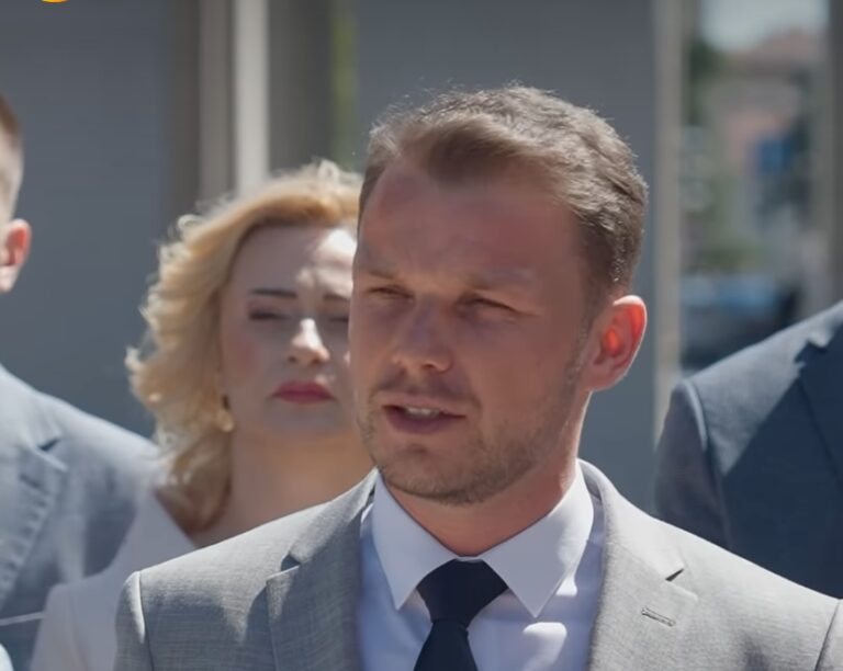 Babino unuče i betonski kvadrati GP „Krajina“ od 507.000 KM: Poklon koji se ne odbija?