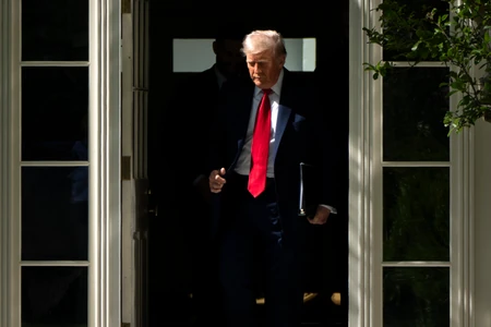 Tramp ponovo šokira: Ukida im sankcije i poručuje – Srećno, pokaži nam nešto posebno!