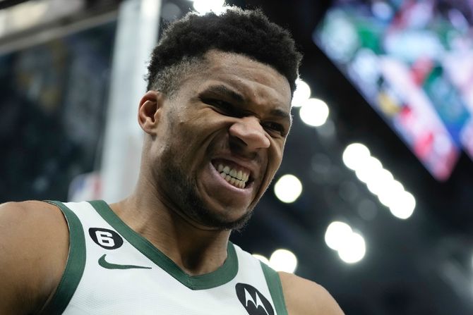 Detonacija u NBA: Janis Adetokumbo napušta Milvoki?