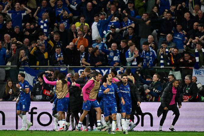 Čelsi rasturio Betis u II poluvremenu: Trofej Konferencijske lige putuje iz Vroclava u London