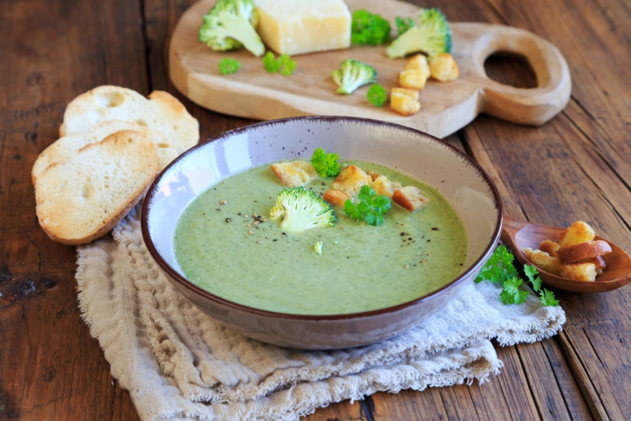 Hrana iz noćne more ili kulinarsko blago? Strancima su ovo 11 najgorih srpskih jela ANKETA