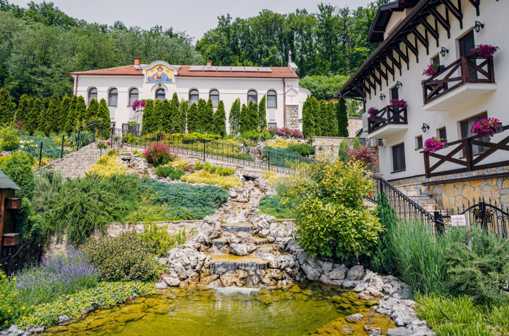 Posebna tradicija u manastiru Tumane: Očekuje se veliki broj vernika VIDEO