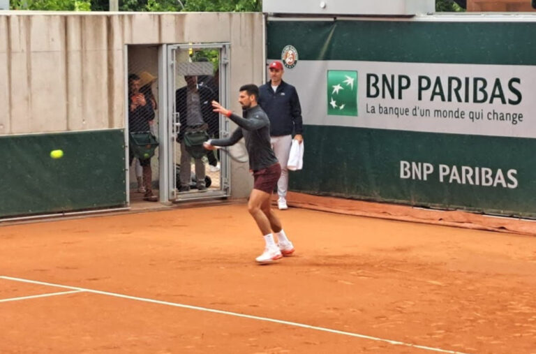 Đoković se u vanrednim uslovima sprema za Sinera FOTO