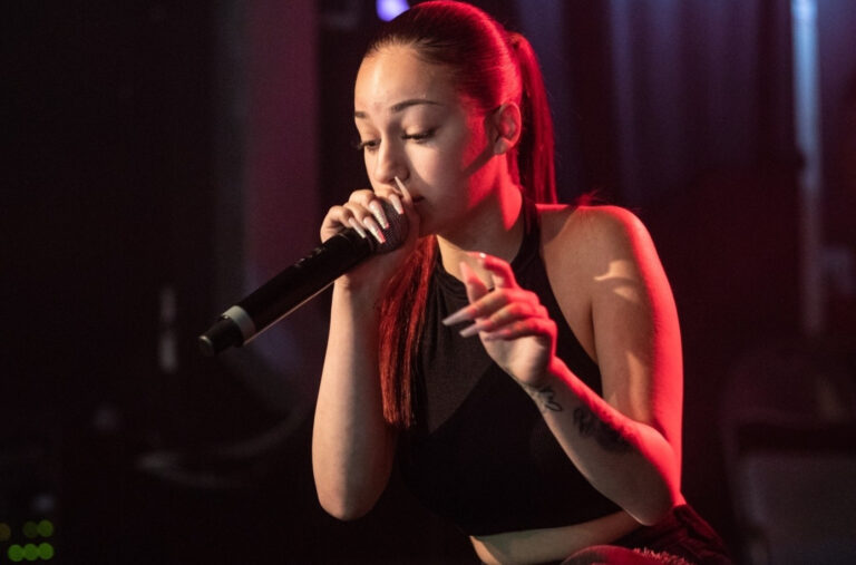 Poznata reperka rastura na OnlyFansu: Za šest sati zaradila milion dolara FOTO