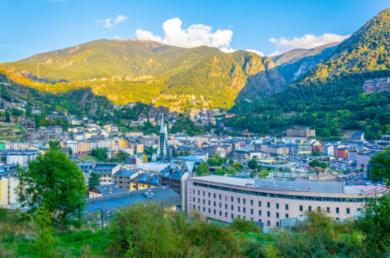 Ovo je najviša prestonica Evrope: Nema ni aerodrom, ni željezničku stanicu VIDEO