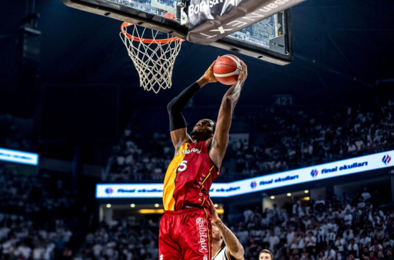 Izundu "na pragu" Malog Kalemegdana – spreman ugovor sa Zvezdom