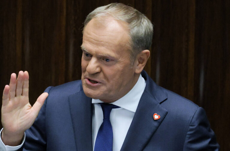 Kuva u Poljskoj; Tusk ljut: „Nećemo dozvoliti“; Vlada pred padom?