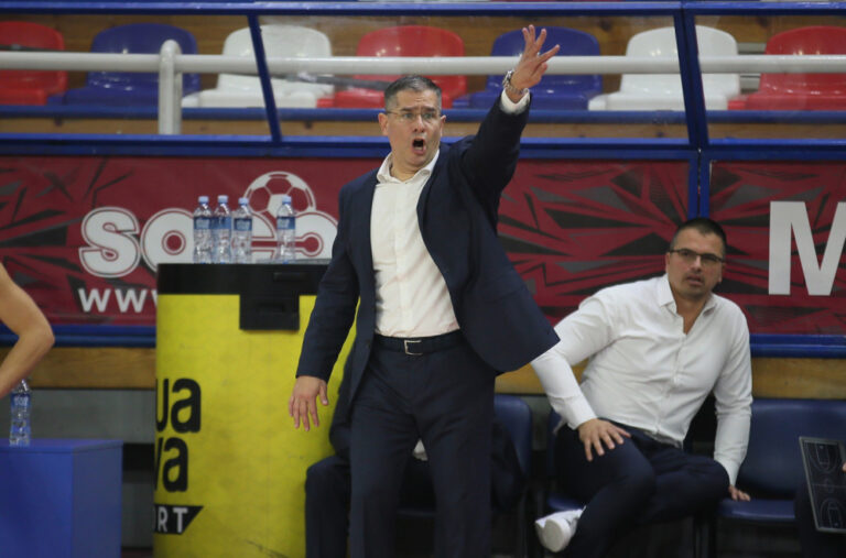 "Hvala igračima što su čekali meč sa Partizanom, krivo mi je što nismo u punom sastavu"