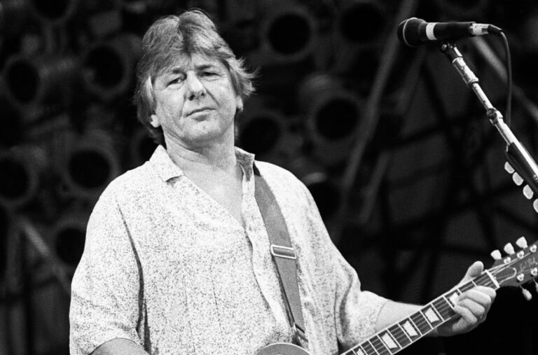 Preminuo legendarni gitarista: „Zbogom, Mik“