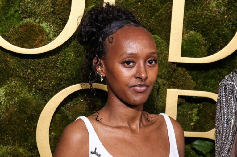 Ćerka Anđeline Džoli i Breda Pita u vezi sa poznatim glumcem?