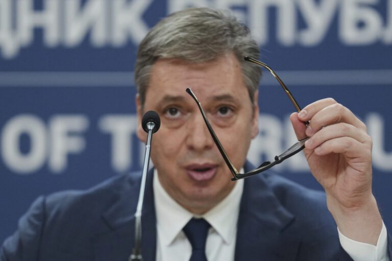 Šok za Vučića: SANU zatražio neopozivu ostavku predsjednika Srbije iz moralne odgovornosti