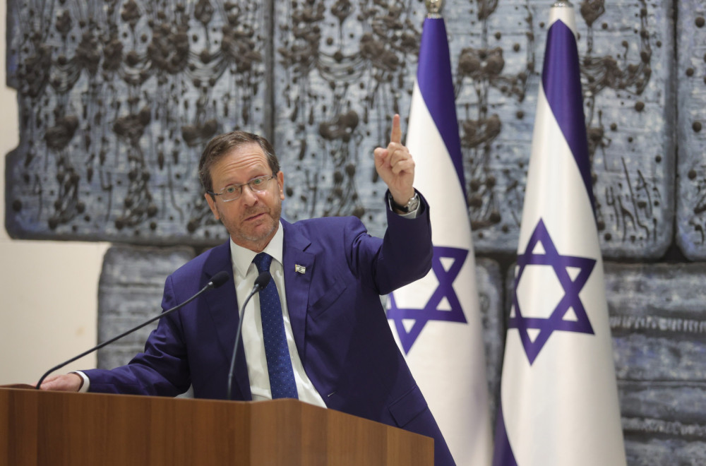 Izrael pere ruke od Trampa?; NIsam znao da će SAD napasti, spavao sam. To je bila njihova odluka