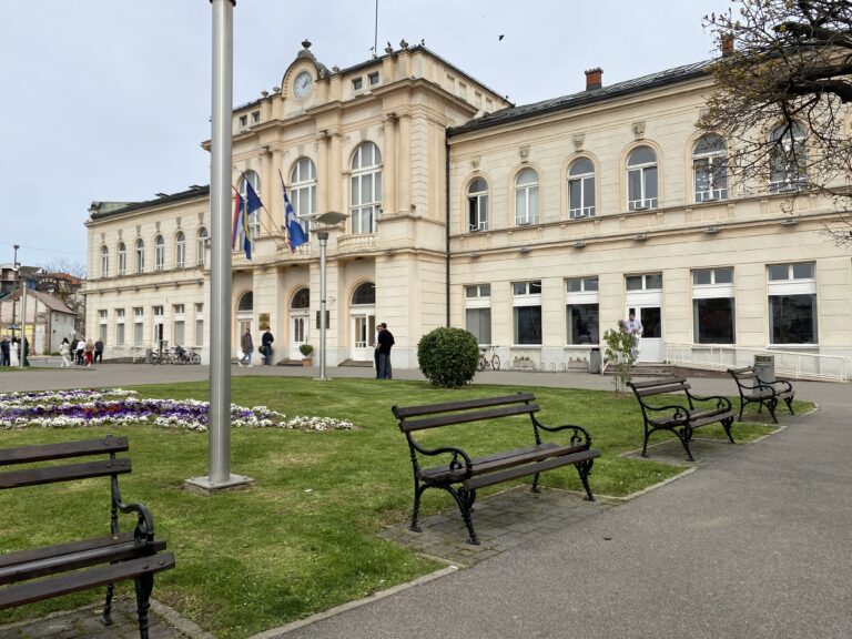 Grad Bijeljina: Obavještenje za učenike koji koriste subvencije za mjesečne karte