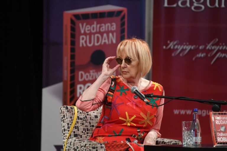 Vedrana Rudan se oglasila iz bolnice: „Postajem im dosadna jer živim duže nego što su očekivali“ VIDEO