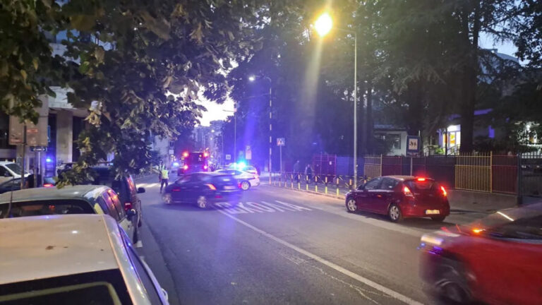 Detalji ubistva u centru Beograda: U napadu učestvovao maloljetnik, žrtva i napadači od ranije poznati policiji