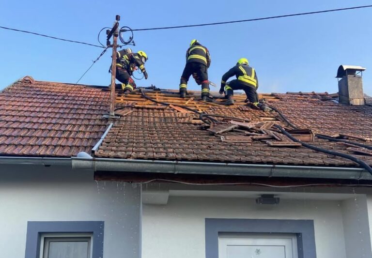 Gorjela kuća u Banjaluci (FOTO)