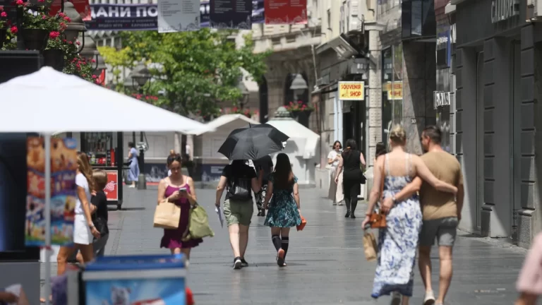 Tropski talas na pragu: Od četvrtka i do 40 stepeni, stiže i radioaktivni pijesak