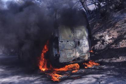 Požar u Dalmaciji podmetnut: Pronađen snop šibica (FOTO)