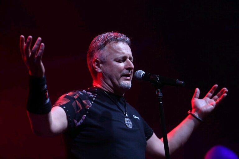 Pokrenuta peticija protiv Tompsonovog koncerta: „Zagrebačke bolnice moraju da otpuštaju pacijente…“