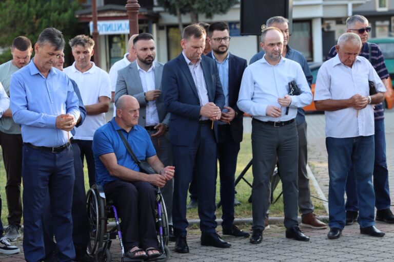 Parastos srpskim junacima od Vidovdana do današnjih dana: Rod pamti djela za nezaborav!