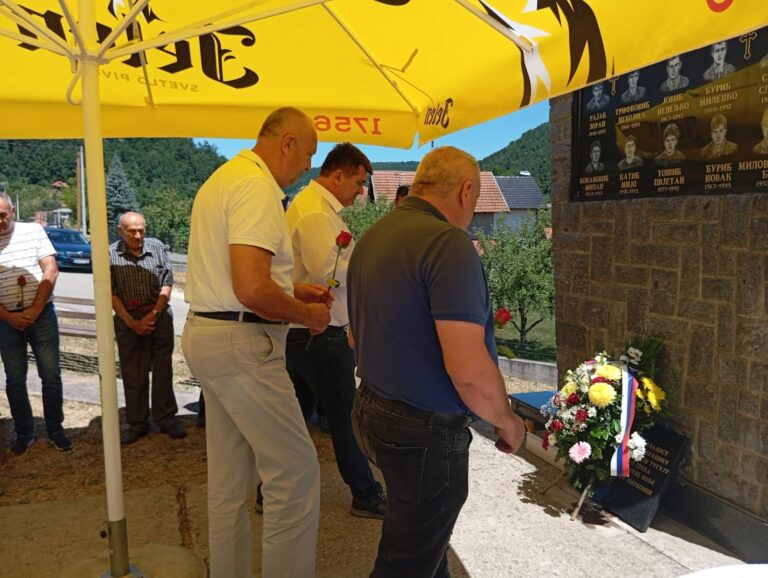 Parastos za poginule borce sela Pirkovci