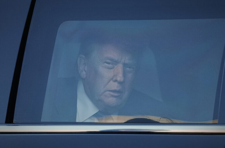 Tramp oborio novi rekord, ali neće mu se svideti