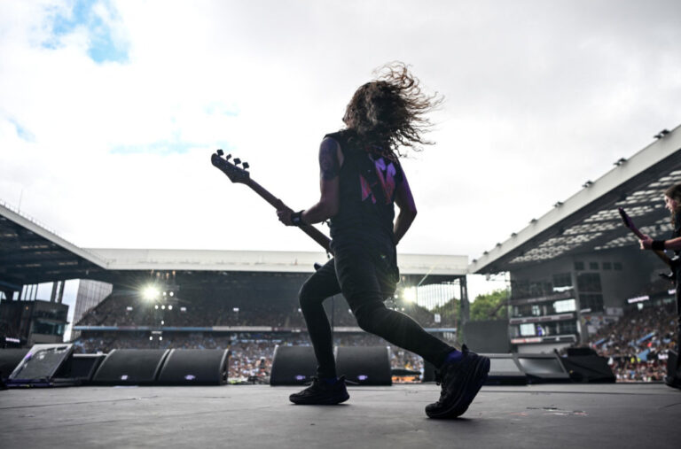 Ozi Ozborn i Black Sabbath oduševili fanove oproštajnim koncertom FOTO/VIDEO
