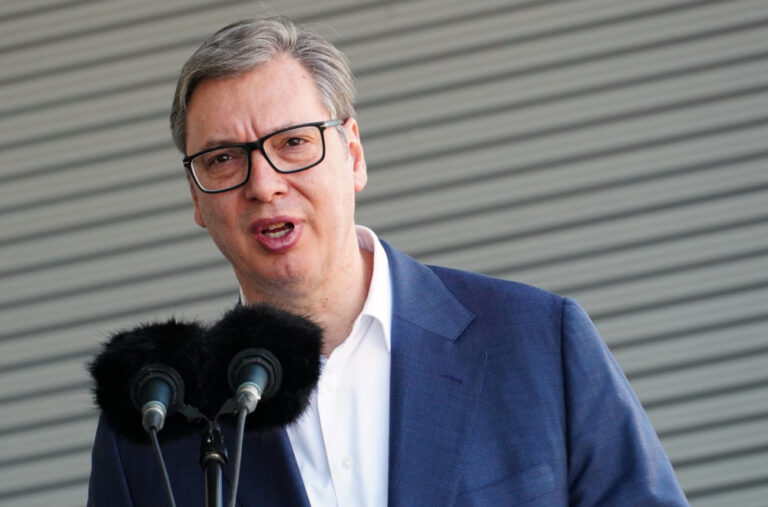 Vučić o Tompsonovom koncertu: Najveći fašistički skup od prije Drugog svetskog rata