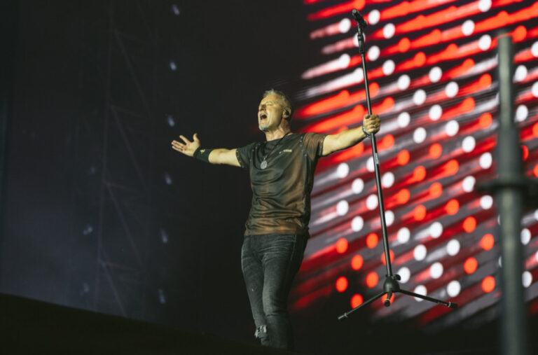 Austrija novčano kažnjava prisutne na Tompsonovom koncertu