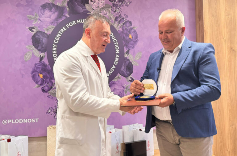 Ko je čuveni doktor Taše Trpčevski iz Bitolja?: Zahvaljujući njemu u Aleksinac „stiglo“ 100 beba FOTO