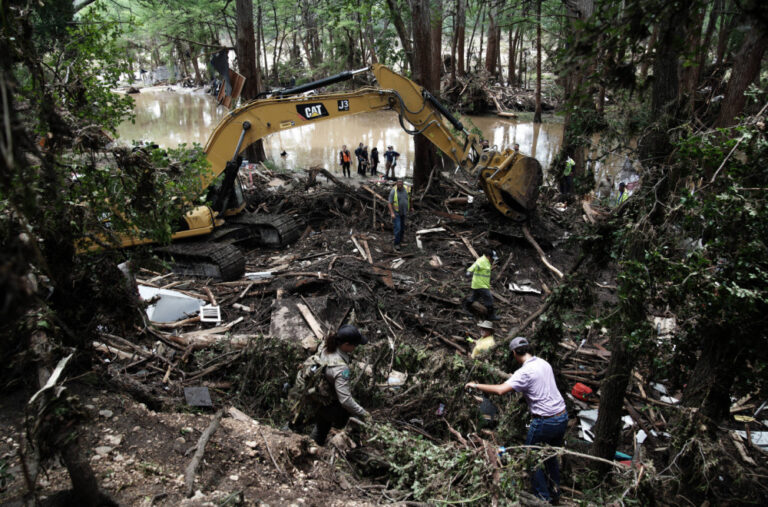 Katastrofa nesagledivih posljedica: Najmanje 110 mrtvih u Teksasu