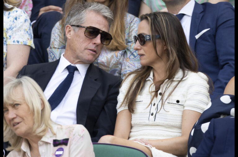 Legendarni Hju Grant zaspao tokom Đokovićevog meča FOTO