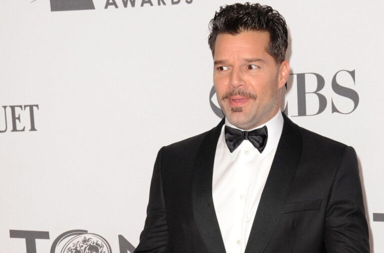 Novinar otkrio pikanterije susreta sa Rikijem Martinom: „Pitao sam ga da li je gej, a on me je opsovao“