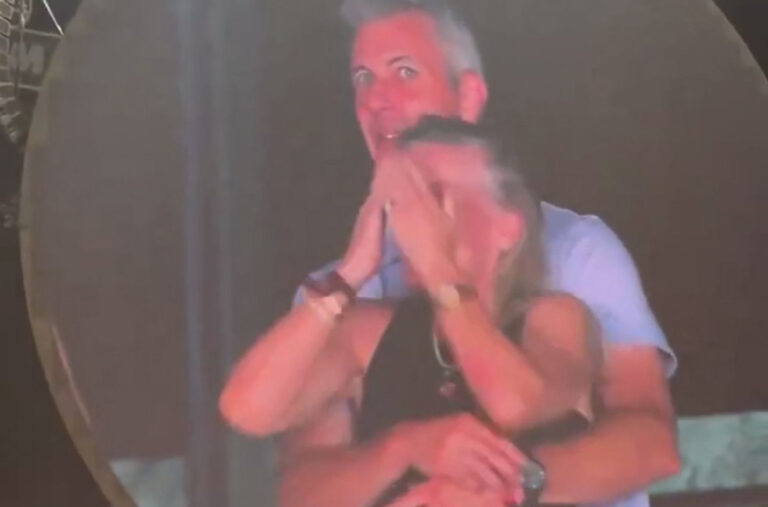 Posle snimka s ljubavnicom, izvršni direktor dao otkaz FOTO/VIDEO