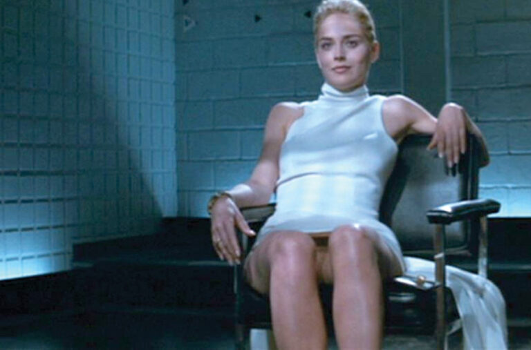 Snima se rimejk filma „Niske strasti“; fanovi ljuti: „Ko će sada prekrstiti noge?“