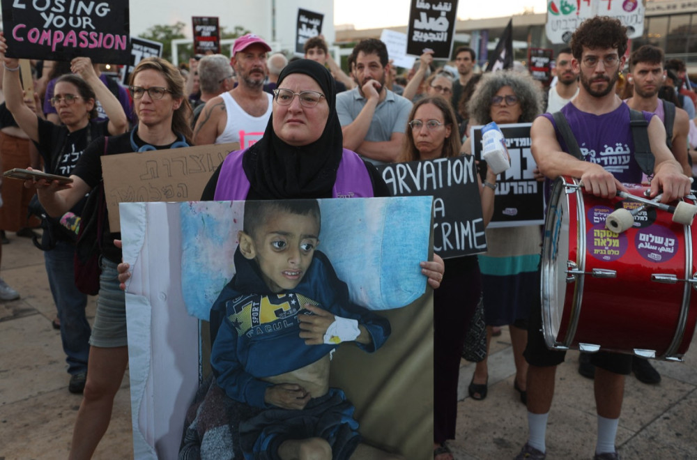 Hiljade ljudi na ulicama: Zahtevamo kraj izgladnjivanja