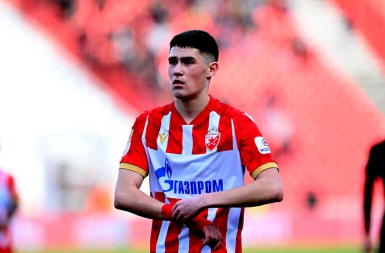 Zvezdin Mesi napušta Marakanu za „punu vreću“ novca