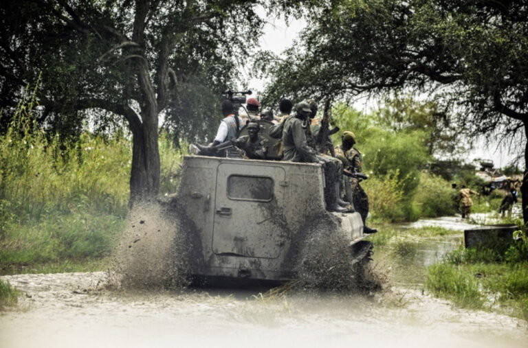 Masakr – skoro 300 mrtvih