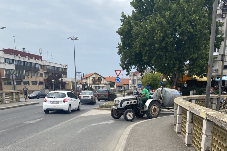 PU Bijeljina: Akcija „Lako je brzinu smanjiti“ u ulici Stefana Dečanskog